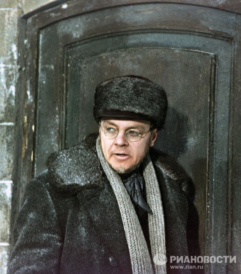 Кирилл Лавров Кирилл Лавров
