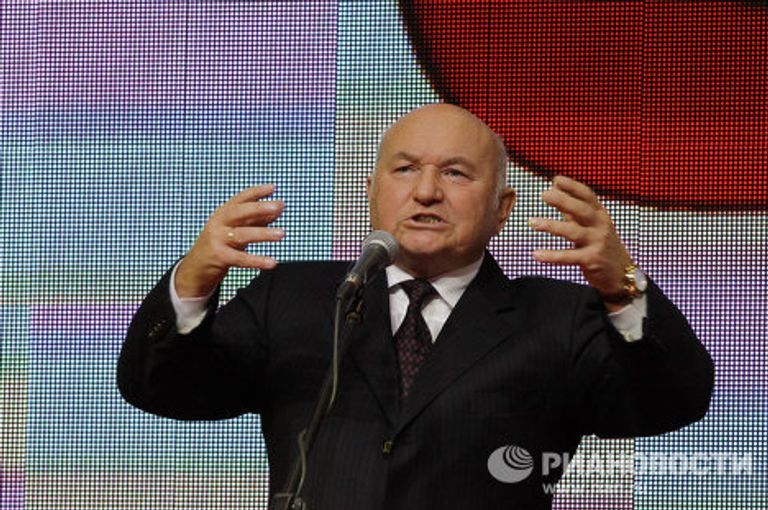 Мэр Москвы Юрий Лужков на агрофоруме АПК России — основа вывода страны из кризиса. Мэр Москвы Юрий Лужков на агрофоруме АПК России — основа вывода страны из кризиса.