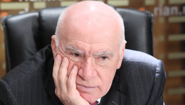 Лео Бокерия Лео Бокерия