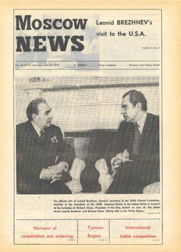 Обложка газеты Moscow News за 23 июня 1973 года Обложка газеты Moscow News за 23 июня 1973 года