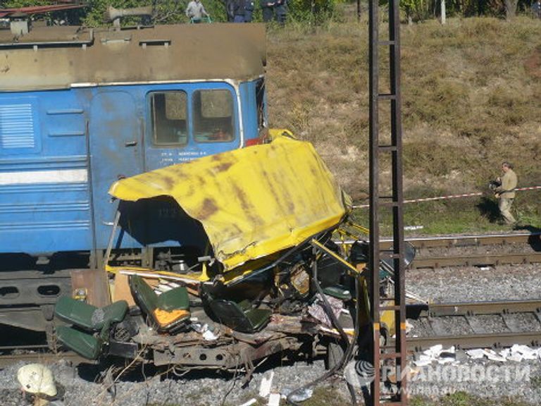 Число погибших в аварии в Днепропетровской области увеличилось до 40 человек Число погибших в аварии в Днепропетровской области увеличилось до 40 человек