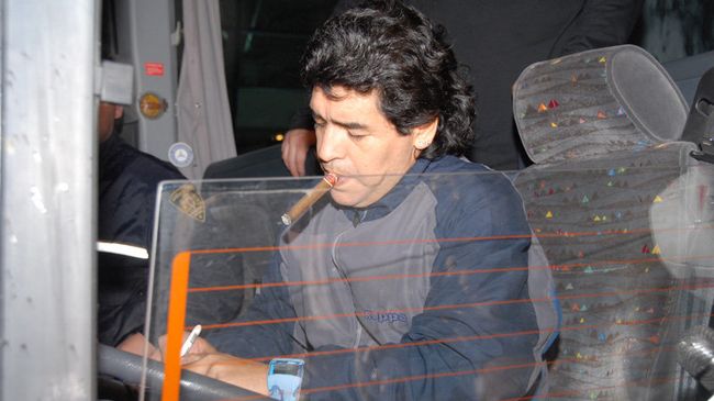 Диего Марадона в Тбилиси в 2008 году