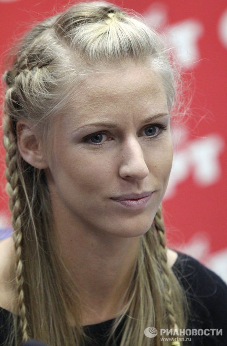 Елена Дементьева