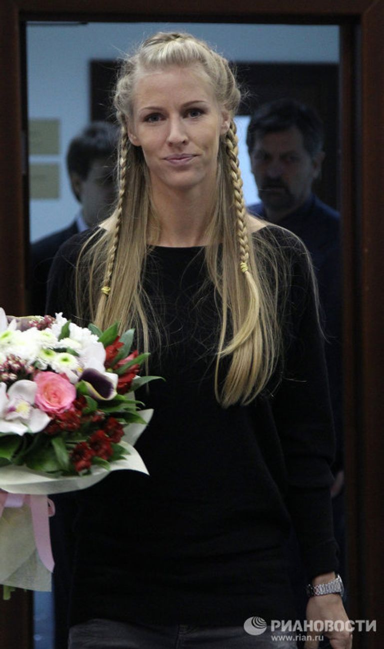 Елена Дементьева
