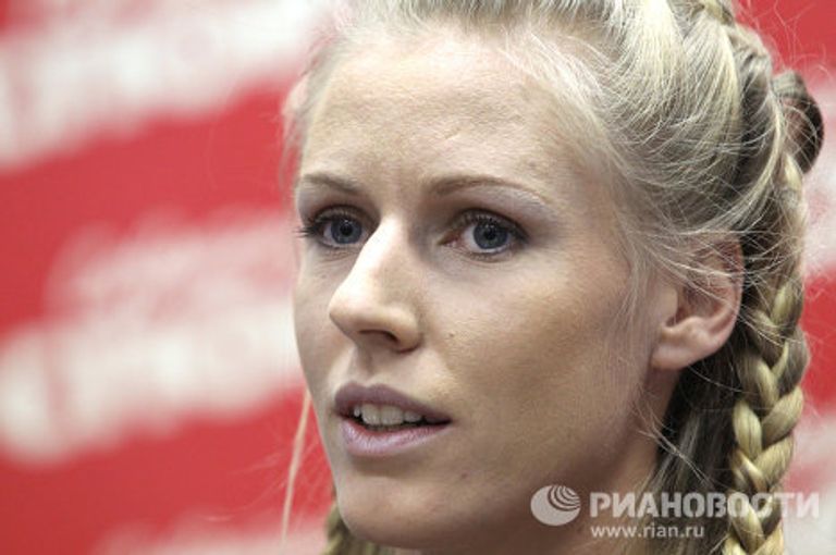 Елена Дементьева