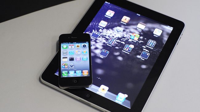 Apple iPhone и Apple iPad. Архив