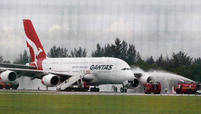 Инцидент с самолетом А380 авиакомпании Qantas