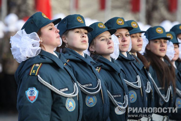 Марш в честь 69-й годовщины парада 7 ноября 1941 года