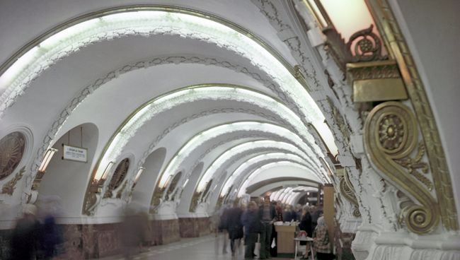 Станция метро Площадь Восстания. Архив