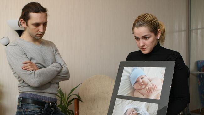 Мать умершего в Новосибирске ребенка ищет контакт с Минздравом области