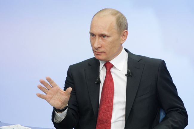 Прямая линия Разговор с Владимиром Путиным. Продолжение в 2010 году Прямая линия Разговор с Владимиром Путиным. Продолжение в 2010 году