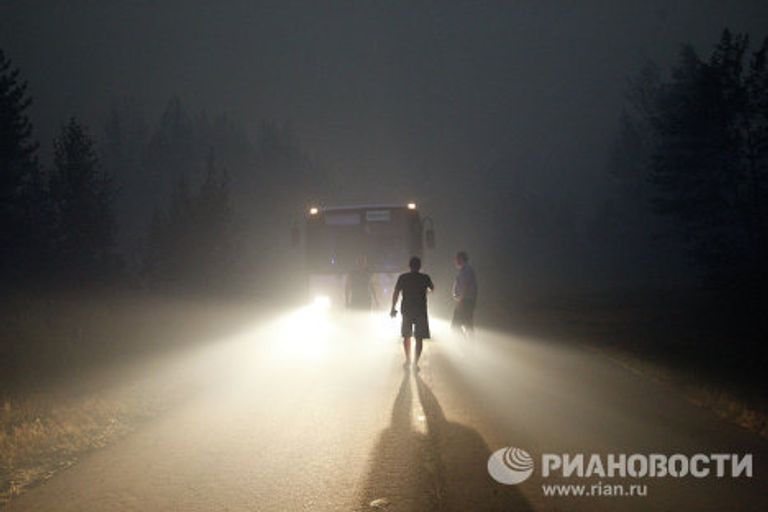 Эвакуация жителей рабочего поселка Виля Нижегородской области из зоны природных пожаров Эвакуация жителей рабочего поселка Виля Нижегородской области из зоны природных пожаров