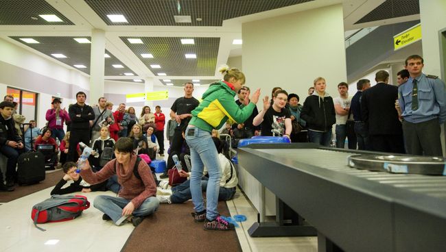 Акция протеста пассажиров в аэропорту Шереметьево Акция протеста пассажиров в аэропорту Шереметьево