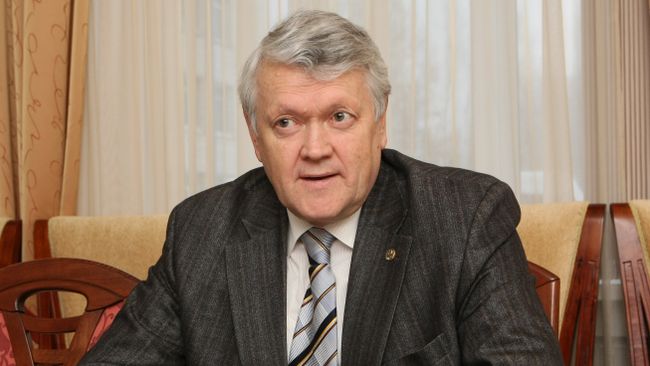 Интервью с председателем сибирского отделения Российской академии наук Александром Асеевым Интервью с председателем сибирского отделения Российской академии наук Александром Асеевым