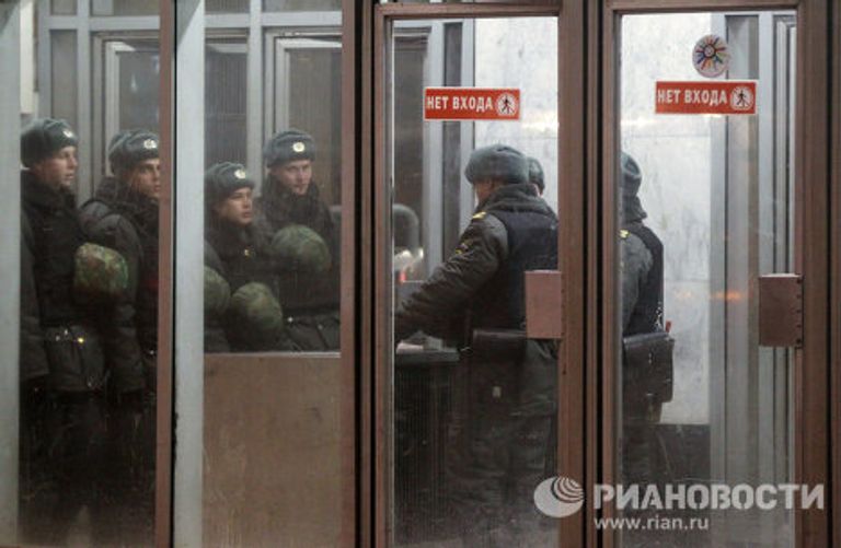 Усиление мер безопасности в районе Манежной площади Усиление мер безопасности в районе Манежной площади