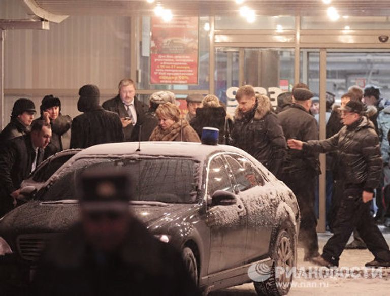 Обрушение кровли в сетевом магазине О'кей в Санкт-Петербурге Обрушение кровли в сетевом магазине О'кей в Санкт-Петербурге