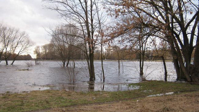 Разлив во время паводка. Архив