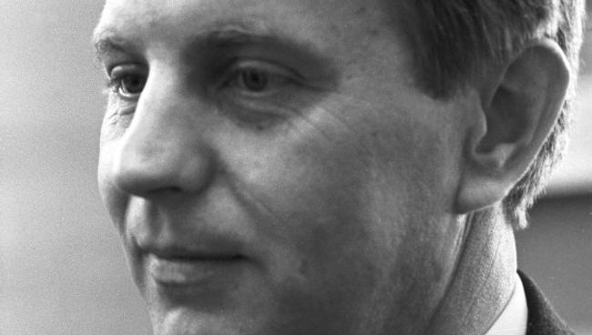 Литовский поэт Юстинас Марцинкявичус Литовский поэт Юстинас Марцинкявичус
