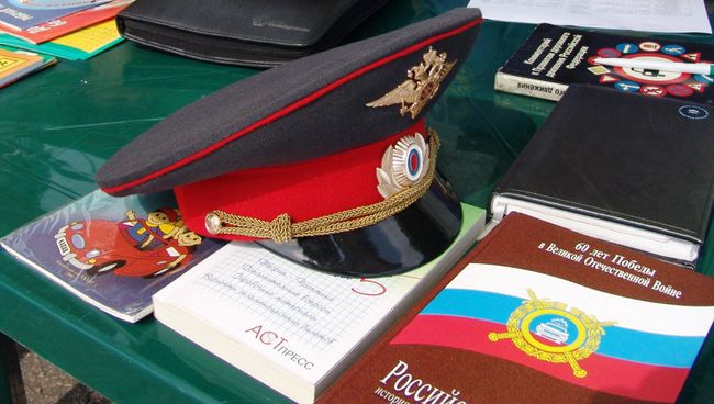 Милицейская фуражка