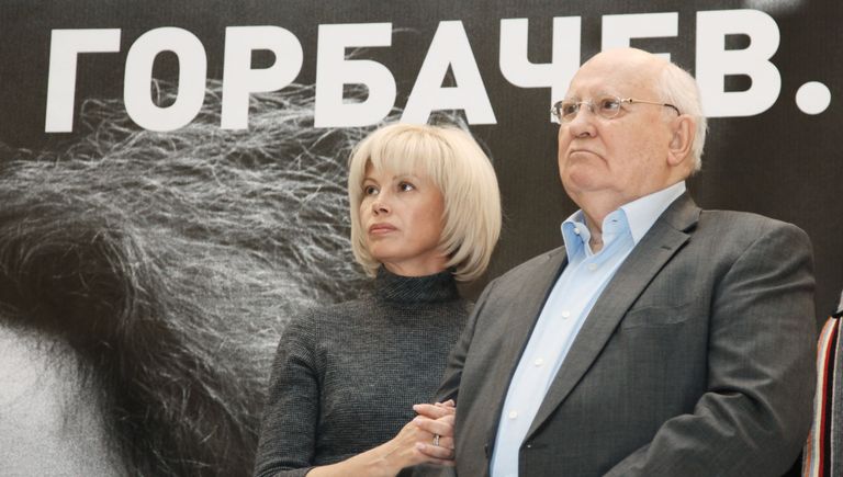Экс-президент СССР Михаил Горбачев с дочерью Ириной Вирганской на открытии выставки Михаил Горбачев. Perestroika Экс-президент СССР Михаил Горбачев с дочерью Ириной Вирганской на открытии выставки Михаил Горбачев. Perestroika