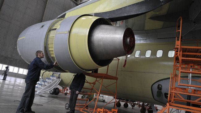 Сборка Ан-148 на Воронежском Авиазаводе(ВАСО). Архивное фото Сборка Ан-148 на Воронежском Авиазаводе(ВАСО). Архивное фото