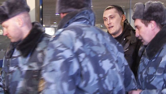 Обвиняемого по кущевскому делу привезли в Москву под спецконвоем