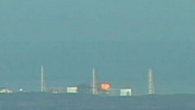 Пожар на японской АЭС Фукусима-1 в Японии Пожар на японской АЭС Фукусима-1 в Японии