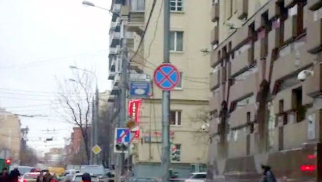 Уборка снега на Лесной в Москве