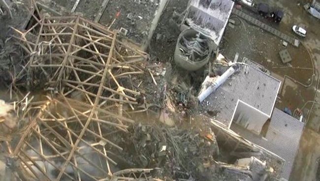 Разрушения на АЭС Фукусима в Японии Разрушения на АЭС Фукусима в Японии