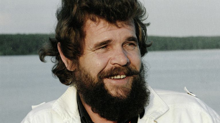 Артист Алексей Булдаков на съемках фильма М. Ведыщева Кому на Руси жить... Артист Алексей Булдаков на съемках фильма М. Ведыщева Кому на Руси жить...