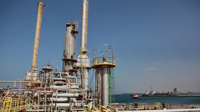 Нефтяной терминал в Ливии Нефтяной терминал в Ливии