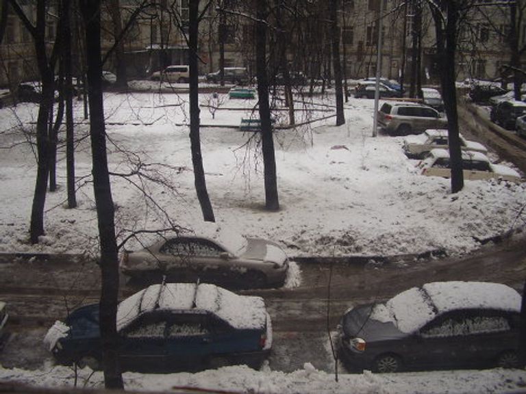 Снег в Москве