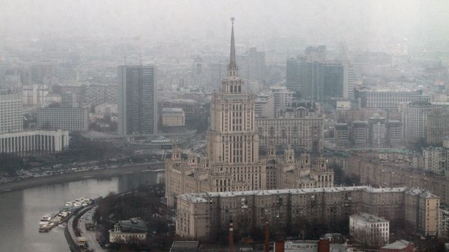 Вид на здание гостиницы Рэдиссон Ройал. Архив