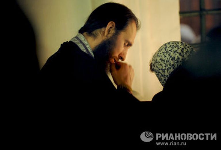 Исповедь в монастыре Исповедь в монастыре