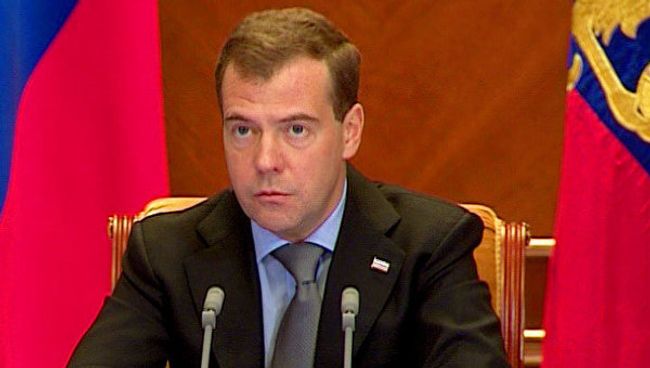 Медведев сказал, кто должен прийти в госкомпании вместо чиновников