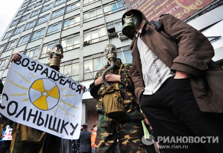 Первомайская Монстрация в Новосибирске Первомайская Монстрация в Новосибирске