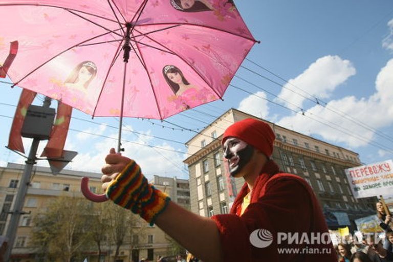 Первомайская Монстрация в Новосибирске Первомайская Монстрация в Новосибирске