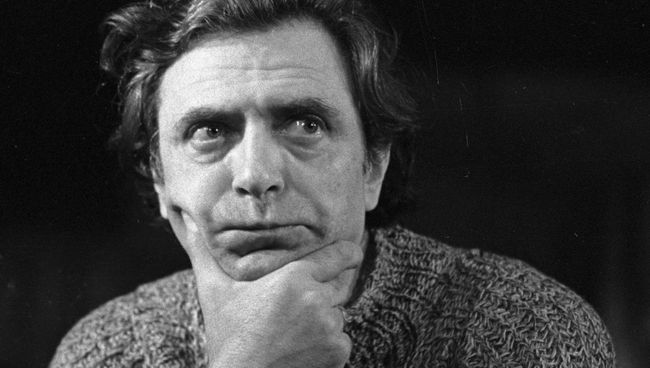 Александр Лазарев