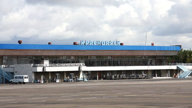 Аэропорт Емельяново (Красноярск), архивное фото Аэропорт Емельяново (Красноярск), архивное фото