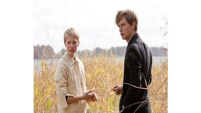 Фильм Беспокойный (Restless), режиссер Гас ван Сент Фильм Беспокойный (Restless), режиссер Гас ван Сент