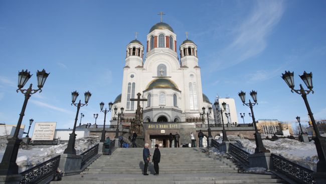 Храм-на-Крови в Екатеринбурге. Архивное фото Храм-на-Крови в Екатеринбурге. Архивное фото