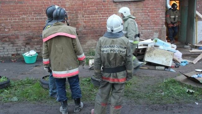 Обрушение дома в Струнино Владимирской области Обрушение дома в Струнино Владимирской области