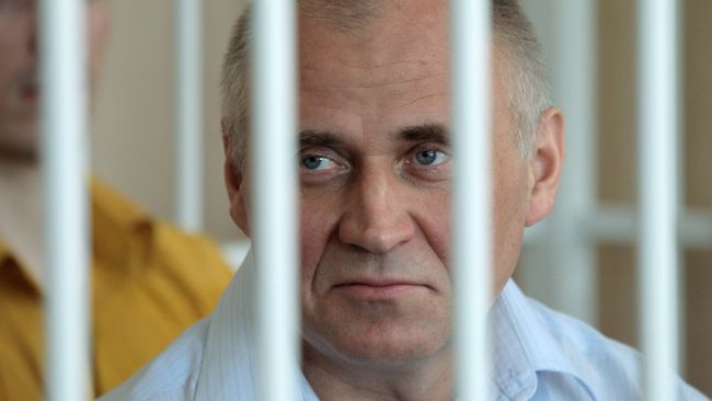 Оглашение приговора экс-кандидатам в президенты Белоруссии Н.Статкевичу и Д.Уссу