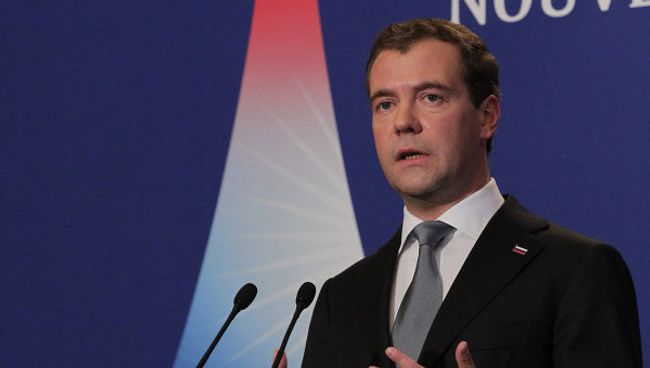 Президент РФ Д.Медведев на саммите Большой восьмерки в Довиле Президент РФ Д.Медведев на саммите Большой восьмерки в Довиле