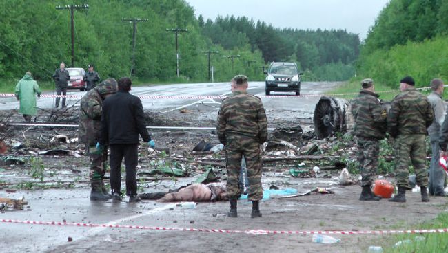 На месте крушения самолета Ту-134 под Петрозаводском