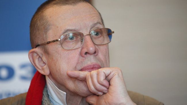 Золотухин откроет в свой юбилей театр на родине в Барнауле