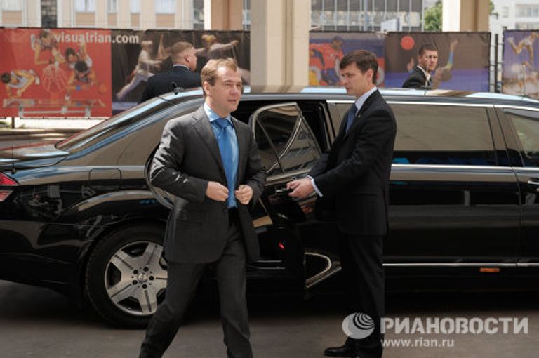 Президент РФ Дмитрий Медведев посещает агентство РИА Новости