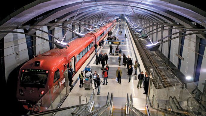 Аэроэкспресс в Москву на подземной станции в аэропорту Внуково Аэроэкспресс в Москву на подземной станции в аэропорту Внуково - РИА Новости, 1920, 09.08.2023