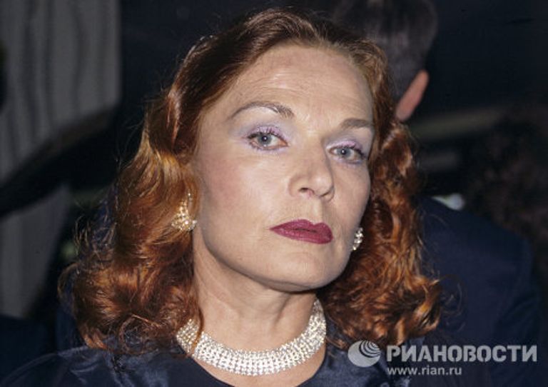 Актриса театра и кино Людмила Чурсина Актриса театра и кино Людмила Чурсина
