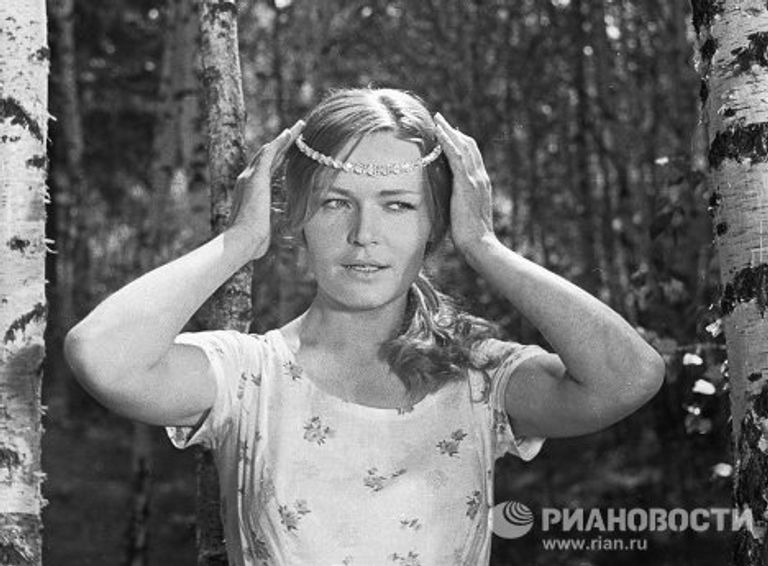 Людмила Чурсина в фильме Донская повесть Людмила Чурсина в фильме Донская повесть